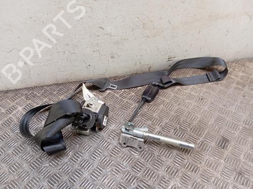 front-right-seatbelt-citroen-c4-picasso-ii-2013-38080108 main image