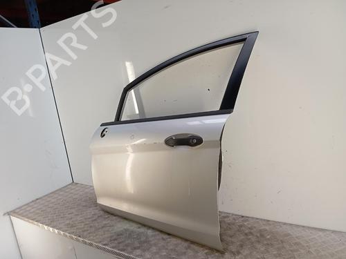Used Left front door Left front door 39252974 39252974