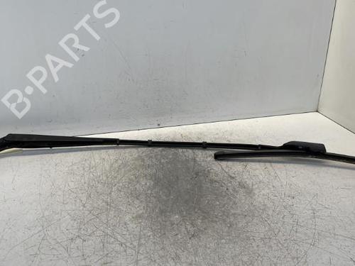 Used Front windshield wiper arm Front windshield wiper arm PEUGEOT 5008 II (MC_, MJ_, MR_, M4_) 2.0 BlueHDi 150 (MJAHXW, MJAHXH, MJAHXN, MJAHXV, MJAHXG) (150 hp) 34291344 34291344
