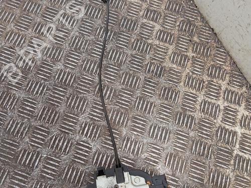 Front left lock RENAULT MASTER III Van (FV) 2.3 dCi 125 FWD (FV0C, FV0D, FV0G, FV0H, FV0J, FV0K,... | BP37201663C98 - Image 2