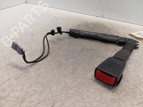 Engate do cinto Engate do cinto BMW X1 (E84) sDrive 20 d (163 hp) 34292087 34292087
