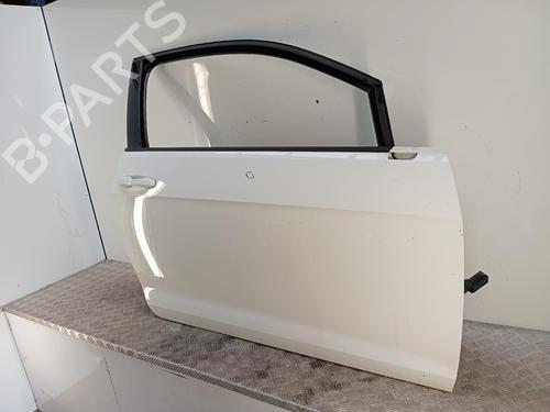 Used Right front door Right front door 39416472 39416472