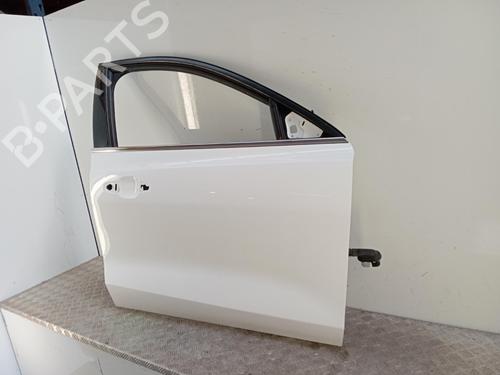 Used Right front door Right front door 38632152 38632152