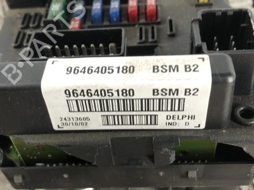 Used Fuse box Fuse box PEUGEOT 307 (3A/C) 2.0 HDi 90 (90 hp) 34302702 34302702
