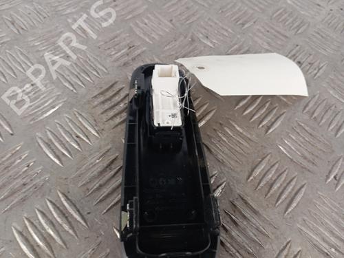 Used Right front window switch Right front window switch PEUGEOT 308 II (LB_, LP_, LW_, LH_, L3_) 1.2 THP 110 (110 hp) 34302084 34302084