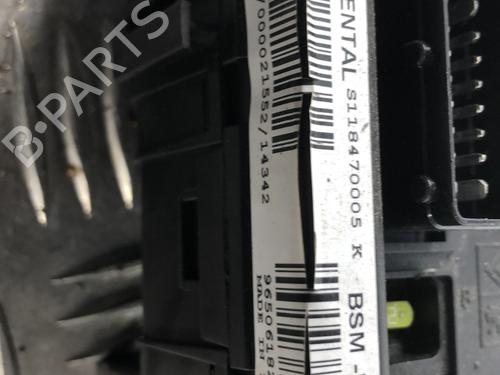 Used Fuse box Fuse box CITROËN C5 I (DC_) 2.0 16V (DCRFNC, DCRFNF) (136 hp) 34300707 34300707