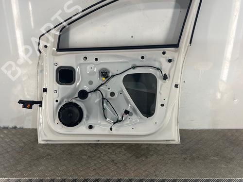 right-front-door-seat-ibiza-v-kj1-kjg-2017-39759825 main image