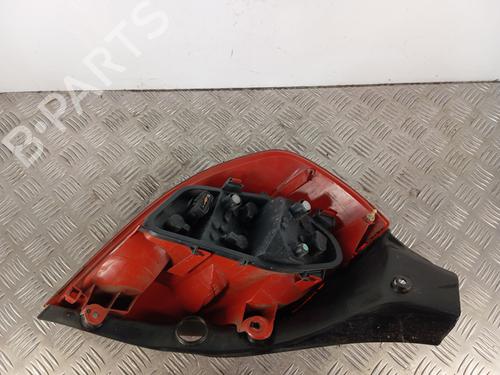 right-taillight-renault-clio-iii-br01-cr01-2005-2006-2007-2008-2009-2010-2011-2012-2013-2014-34304649 main image