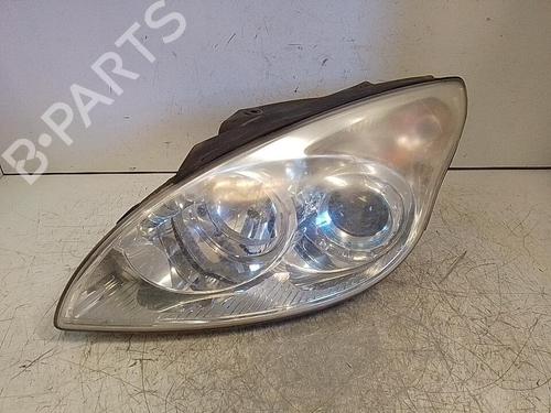 Used Left headlight Left headlight HYUNDAI i30 (FD) 2.0 CRDi (140 hp) 35933157 35933157