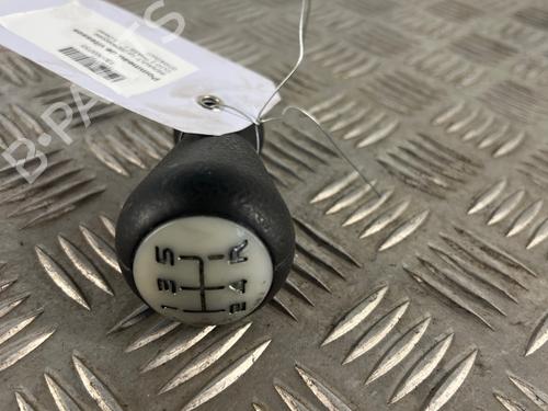 Used Shift knob Shift knob RENAULT CLIO III (BR0/1, CR0/1) 1.5 dCi (C/BR0G, C/BR1G) (68 hp) 40501407 40501407