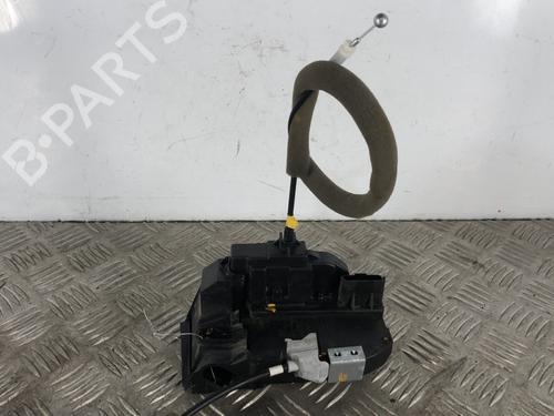 front-right-lock-renault-kadjar-ha_-hl_-2015-34304904 main image