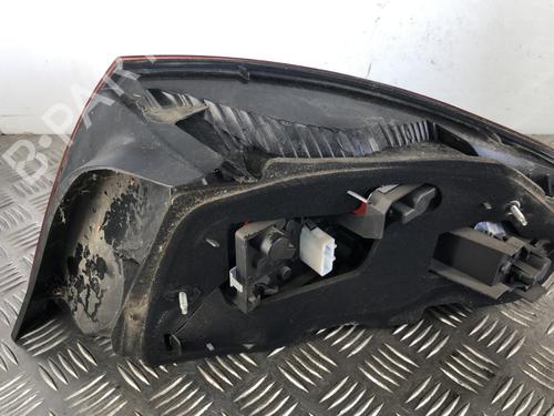 left-taillight-peugeot-407-6d_-2004-2005-2006-2007-2008-2009-2010-2011-34304727 main image