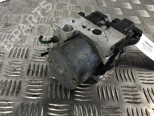 Used ABS pump ABS pump RENAULT CLIO II (BB_, CB_) [1998-2016] 34300841 34300841