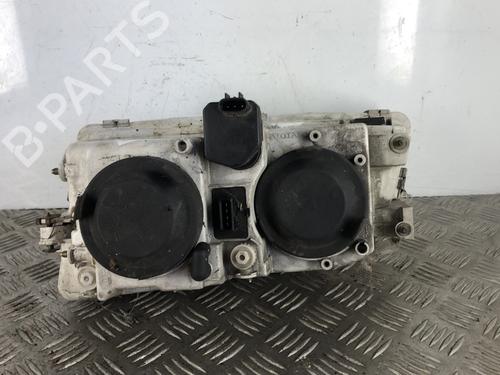 Used Right front indicator Right front indicator VOLVO V40 Estate (645) 1.9 DI (115 hp) 34302483 34302483