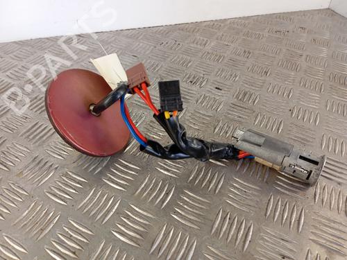 Used Ignition barrel Ignition barrel CITROËN SAXO (S0, S1) [1996-2004] 34301866 34301866