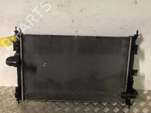 Used Water radiator Water radiator PEUGEOT 308 SW II (LC_, LJ_, LR_, LX_, L4_) 1.6 HDi / BlueHDi 115 (LCBHXM, LCBHXT) (115 hp) 34297738 34297738