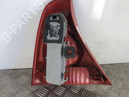 Used Right taillight Right taillight RENAULT CLIO II (BB_, CB_) [1998-2016] 34302929 34302929