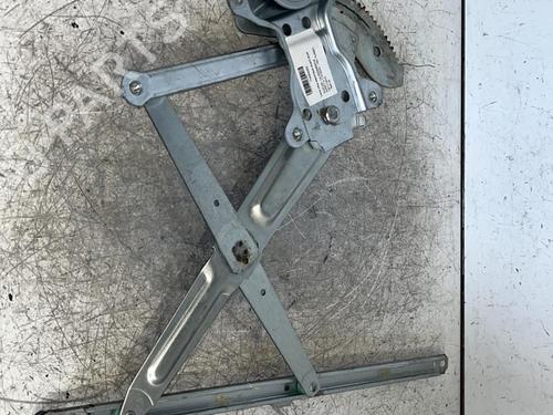 Fensterheber rechts vorne für Fensterheber rechts vorne SUZUKI SWIFT III (MZ, EZ) [2005-2026] 34297481 34297481