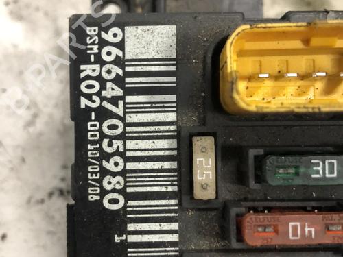 Used Fuse box Fuse box PEUGEOT 407 SW (6E_, 6D_) 1.6 HDi 110 (109 hp) 34299594 34299594