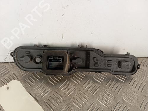 Used Lamp holder Lamp holder DACIA DOKKER MPV (KE_) 1.5 Blue dCi 95 (KEJL) (95 hp) 34305089 34305089