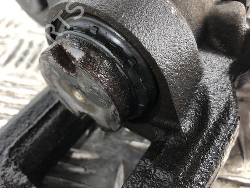 Used Right rear brake caliper Right rear brake caliper PEUGEOT 308 II (LB_, LP_, LW_, LH_, L3_) 1.5 BlueHDi 130 (131 hp) 34302658 34302658