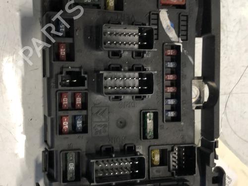 Used Fuse box Fuse box CITROËN C5 I (DC_) 2.0 HDi (DCRHZB, DCRHZE) (109 hp) 34300266 34300266