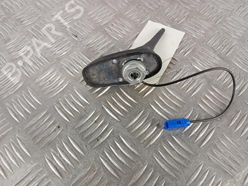 Antenne/Base Antenne/Base PEUGEOT 308 SW II (LC_, LJ_, LR_, LX_, L4_) 1.6 HDi / BlueHDi 115 (LCBHXM, LCBHXT) (115 hp) 34302831 34302831