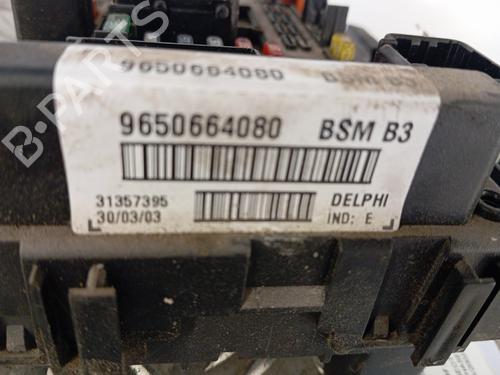 Fuse box PEUGEOT 307 (3A/C) 2.0 HDi 110 | BP34301596E1 - Image 2