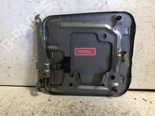 fuel-flap-nissan-pulsar-hatchback-c13-2014-34298239 main image