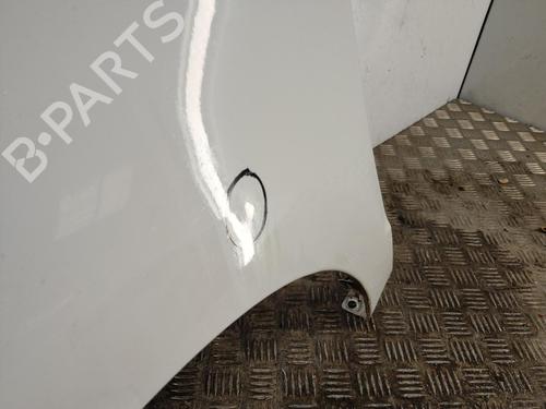 Used Left front fenders Left front fenders 38746110 38746110