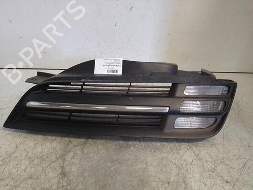 Grill Grill NISSAN MICRA III (K12) 1.2 16V (65 hp) 34297310 34297310