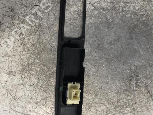 Used Right front window switch Right front window switch RENAULT CLIO IV (BH_) 1.5 dCi 90 (90 hp) 34297936 34297936