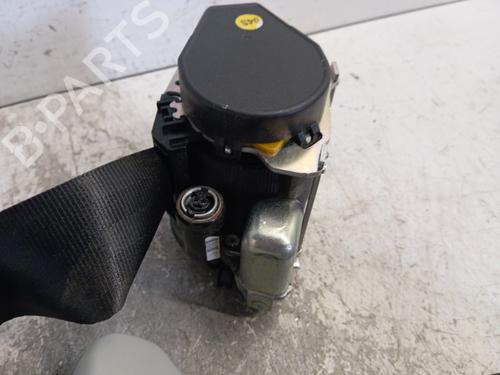 front-right-seatbelt-vw-up-121-122-bl1-bl2-bl3-123-2011-34298923 main image