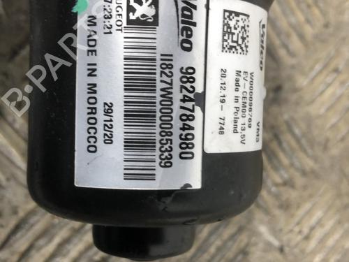 Used Front wiper motor Front wiper motor PEUGEOT 208 I (CA_, CC_) [2012-2021] 34299710 34299710