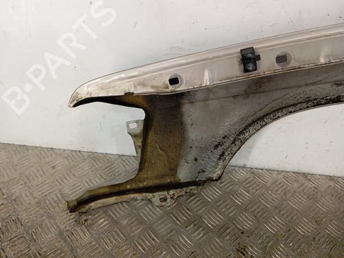 Used Right front fenders Right front fenders MERCEDES-BENZ 190 (W201) E 1.8 (201.018) (109 hp) 34304600 34304600