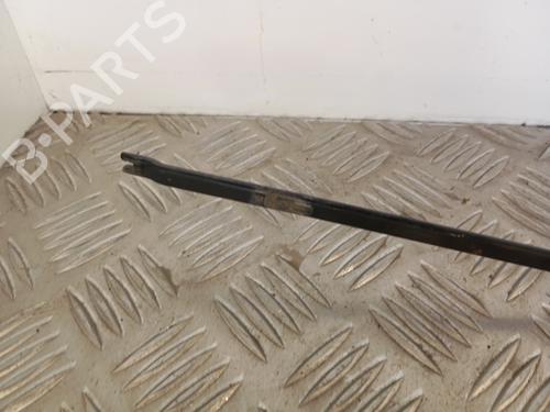 Used Front windshield wiper arm Front windshield wiper arm RENAULT CLIO III (BR0/1, CR0/1) [2005-2014] 34301887 34301887