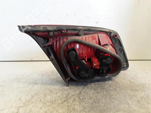 Feu de coffre droit Feu de coffre droit RENAULT VEL SATIS (BJ0_) 2.0 16V Turbo (BJ0K) (163 hp) 34297255 34297255