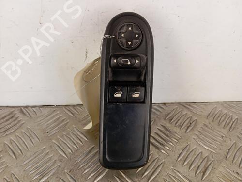 Used Left front window switch Left front window switch PEUGEOT 308 I (4A_, 4C_) 1.6 HDi (92 hp) 34301977 34301977
