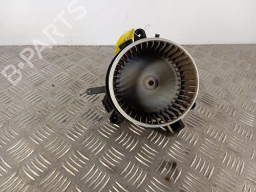 Used Heater blower motor Heater blower motor PEUGEOT 3008 II SUV (MC_, MR_, MJ_, M4_) 1.6 BlueHDi 120 (120 hp) 34304257 34304257