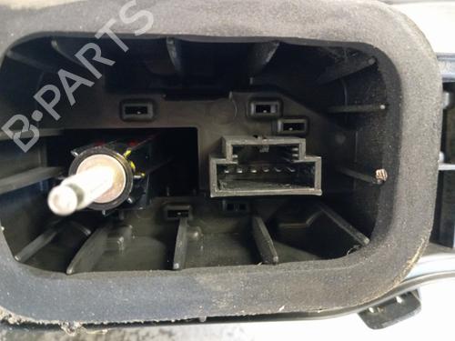 right-taillight-vw-up-121-122-bl1-bl2-bl3-123-2011-34298920 main image