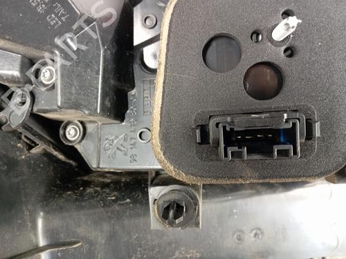 left-taillight-peugeot-2008-i-cu_-2013-34302983 main image