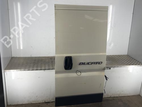 Used Right tailgate Right tailgate NISSAN X-TRAIL III (T32_, T32R, T32RR) 1.6 dCi (T32) (130 hp) 35933330 35933330