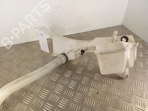 windscreen-washer-tank-renault-clio-v-b7_-2019-34303193 main image