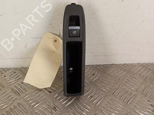 left-rear-window-switch-renault-captur-ii-hf_-2020-37739338 main image