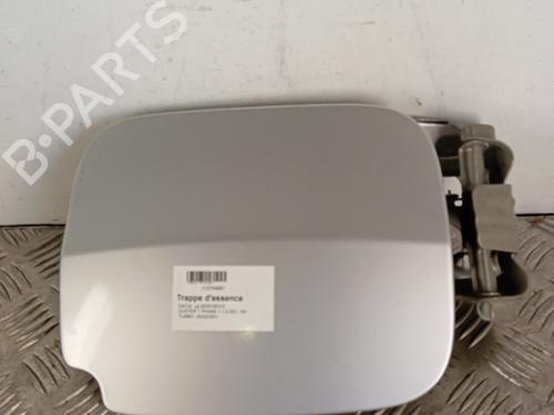 fuel-flap-dacia-duster-hs_-2010-2011-2012-2013-2014-2015-2016-2017-2018-34302690 main image