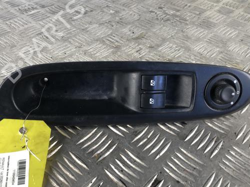 Used Left front window switch Left front window switch RENAULT CLIO II (BB_, CB_) [1998-2016] 34304020 34304020