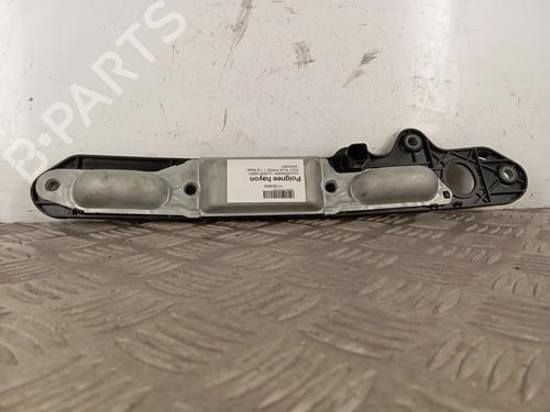 Used Tailgate handle Tailgate handle VW GOLF PLUS V (5M1, 521) [2004-2013] 34303376 34303376