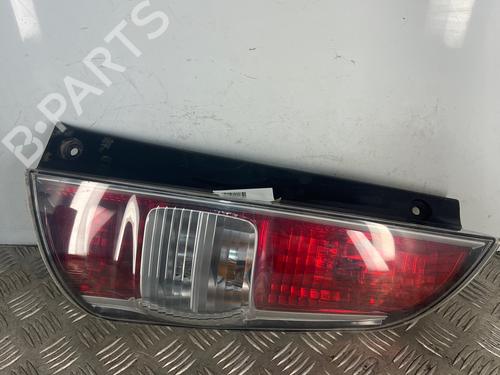 Højre baglygte Højre baglygte DAIHATSU SIRION (M3_) 1.3 (M301) (87 hp) 39712225 39712225