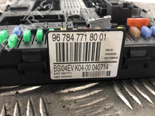 Used Electronic module Electronic module PEUGEOT 5008 (0U_, 0E_) 1.6 HDi (114 hp) 34300798 34300798