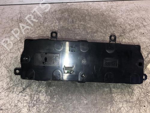 climate-control-renault-clio-iv-bh_-2012-2013-2014-2015-2016-2017-2018-2019-2020-2021-34297933 main image